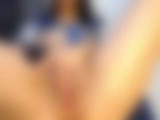 AnnaAlvarez's Live Sex Cam Show