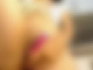 AnnaAlvarez's Live Sex Cam Show