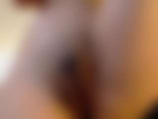 AnnaAlvarez's Live Sex Cam Show