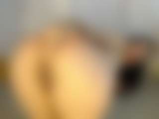 Live cam show with AnnaAlvarez - BBW Small Tits on Camming Site