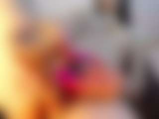 AnnaAlvarez's Live Sex Cam Show
