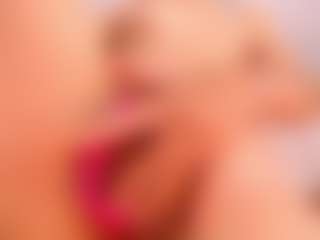 AnnaAlvarez's Live Sex Cam Show