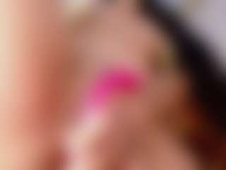 AnnaAlvarez's Live Sex Cam Show