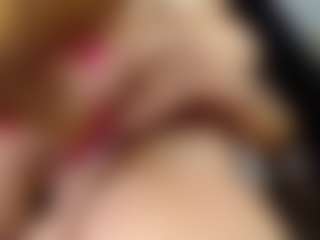 AnnaAlvarez's Live Sex Cam Show