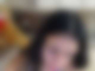 Live cam show with AnnaAlvarez - Curvy Small Tits on https://playwithruby.com