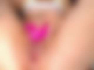 AnnaAlvarez's Live Sex Cam Show