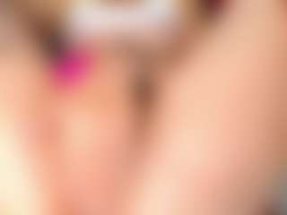 AnnaAlvarez's Live Sex Cam Show