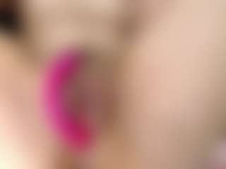 AnnaAlvarez's Live Sex Cam Show
