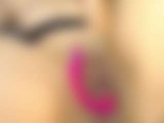 Live cam show with AnnaAlvarez - Cute on Dare Cams