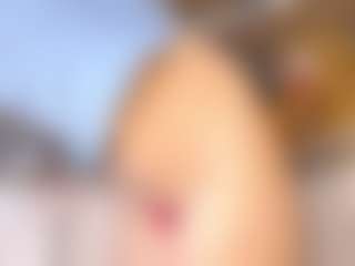 AnnaAlvarez's Live Sex Cam Show