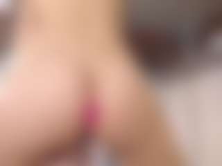 AnnaAlvarez's Live Sex Cam Show