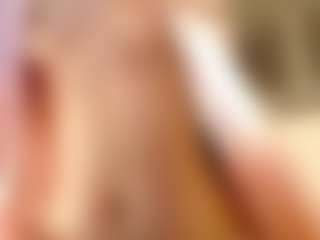 AnnaAlvarez's Live Sex Cam Show