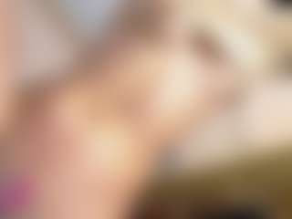 AnnaAlvarez's Live Sex Cam Show