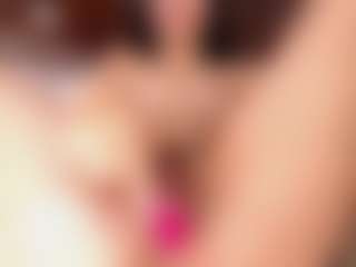 AnnaAlvarez's Live Sex Cam Show
