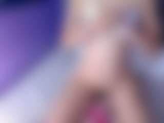 AnnaAlvarez's Live Sex Cam Show