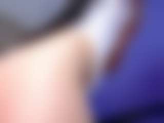 Live cam show with AnnaAlvarez - Natural on Dolls Live