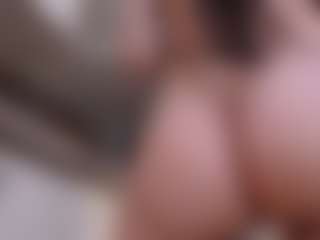 Live cam show with AnnaAlvarez - Public on Fling VIP Chat