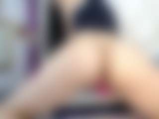 AnnaAlvarez's Live Sex Cam Show