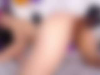 AnnaAlvarez's Live Sex Cam Show