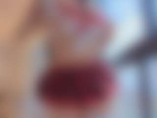 Live cam show with iara-smith1 - Living Room on live18s.com