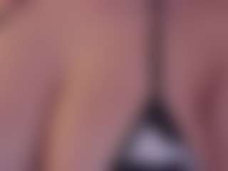 Live cam show with iara-smith1 - Bikini on SpankPalCams