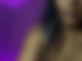 ThroatGoatxo's Live Sex Cam Show