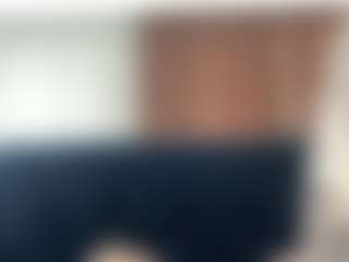 ThroatGoatxo's Live Sex Cam Show
