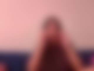ThroatGoatxo's Live Sex Cam Show
