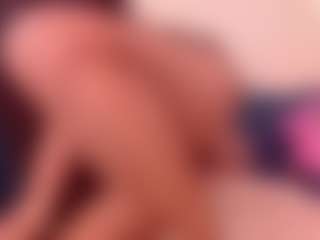 ThroatGoatxo's Live Sex Cam Show