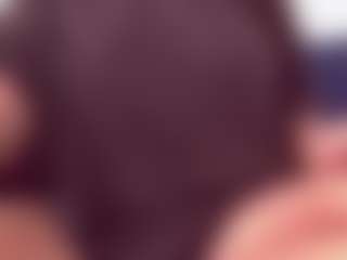 ThroatGoatxo's Live Sex Cam Show