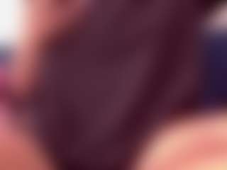 ThroatGoatxo's Live Sex Cam Show