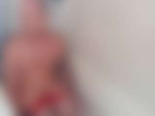 Show in cam erotica live di ShadowV5551