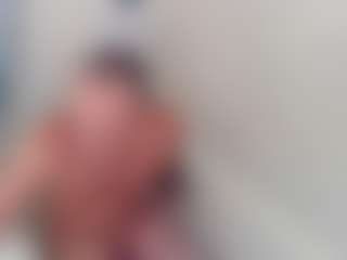Live cam show with ShadowV5551 - Living Room on Camsoda