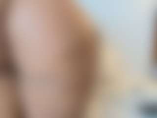 Live cam show with SofiaaSweett - Oil on Camsoda