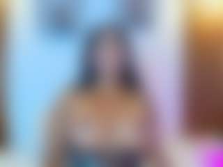 Live cam show with SofiaaSweett - Amateur Curvy on livesuperchat.net
