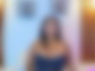 Live cam show with SofiaaSweett - Big Tits on CamSextacy