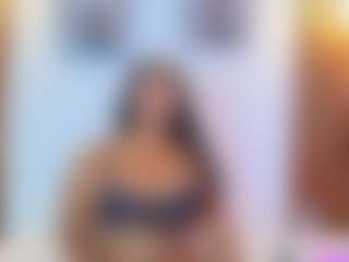 SofiaaSweettのライブセックスチャットショー