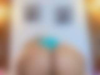 Live cam show with SofiaaSweett - Drinking on WildCum