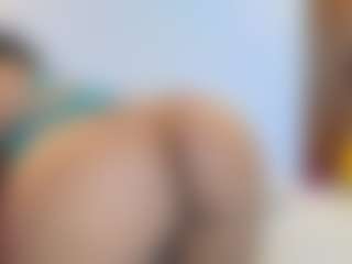 SofiaaSweett's Live Sex Cam Show