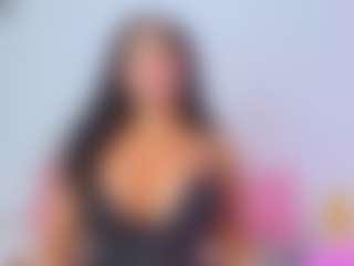 Live cam show with SofiaaSweett - Black Amateur on CamClone