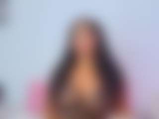 Live cam show with SofiaaSweett - Strip BBW on livesuperchat.net