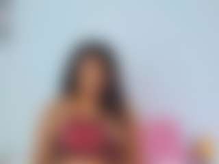 Live cam show with SofiaaSweett - Public on StripNow