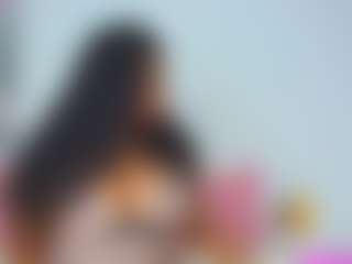 Live cam show with SofiaaSweett - Black Lush on Soda Cam