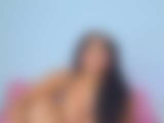 Live cam show with SofiaaSweett - Lovense Brown Hair on CamSextacy