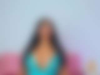 Spettacolo in cam dal vivo con SofiaaSweett - Dirty su Camsoda