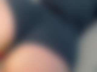 Live cam show with KateAnalQueen - Twerk on Camsoda