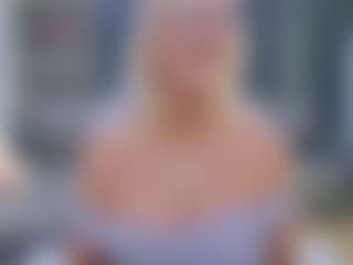 Live cam show with Fit Cougar - White on eurowanks.com | netherlands