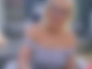 Live cam show with Fit Cougar - Granny on sexytreat.net