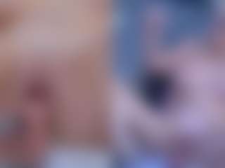 Fit Cougar's Live Sex Cam Show