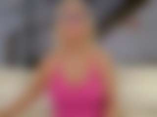 Live cam show with Fit Cougar - Granny on CamwithHer